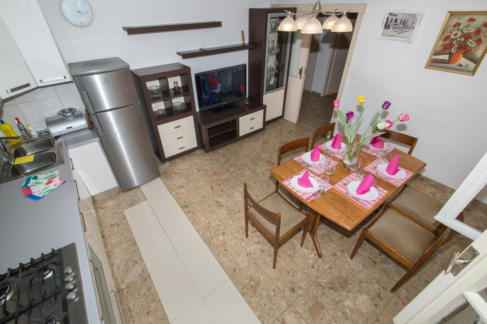 Apartments Marieta Макарска Стая снимка
