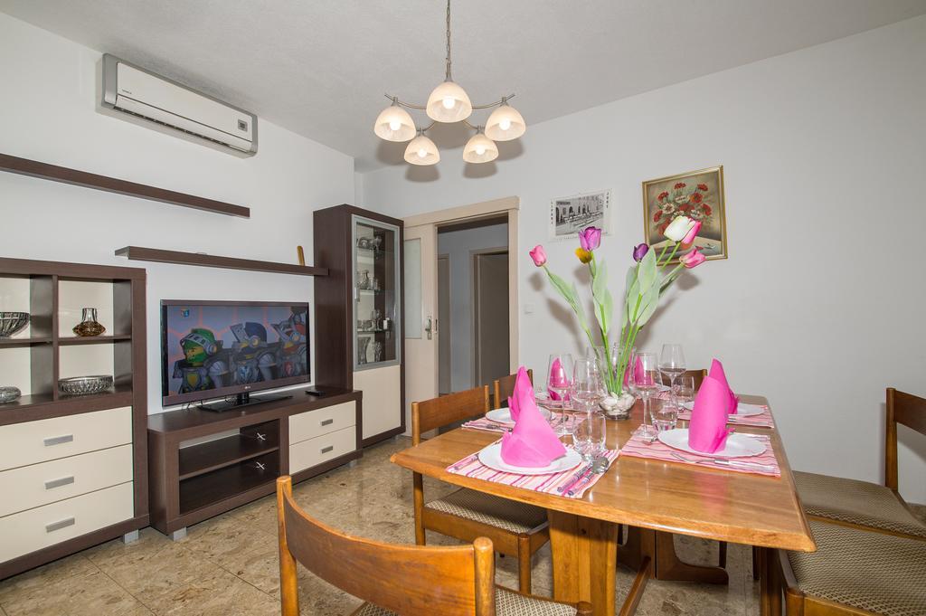 Apartments Marieta Макарска Екстериор снимка